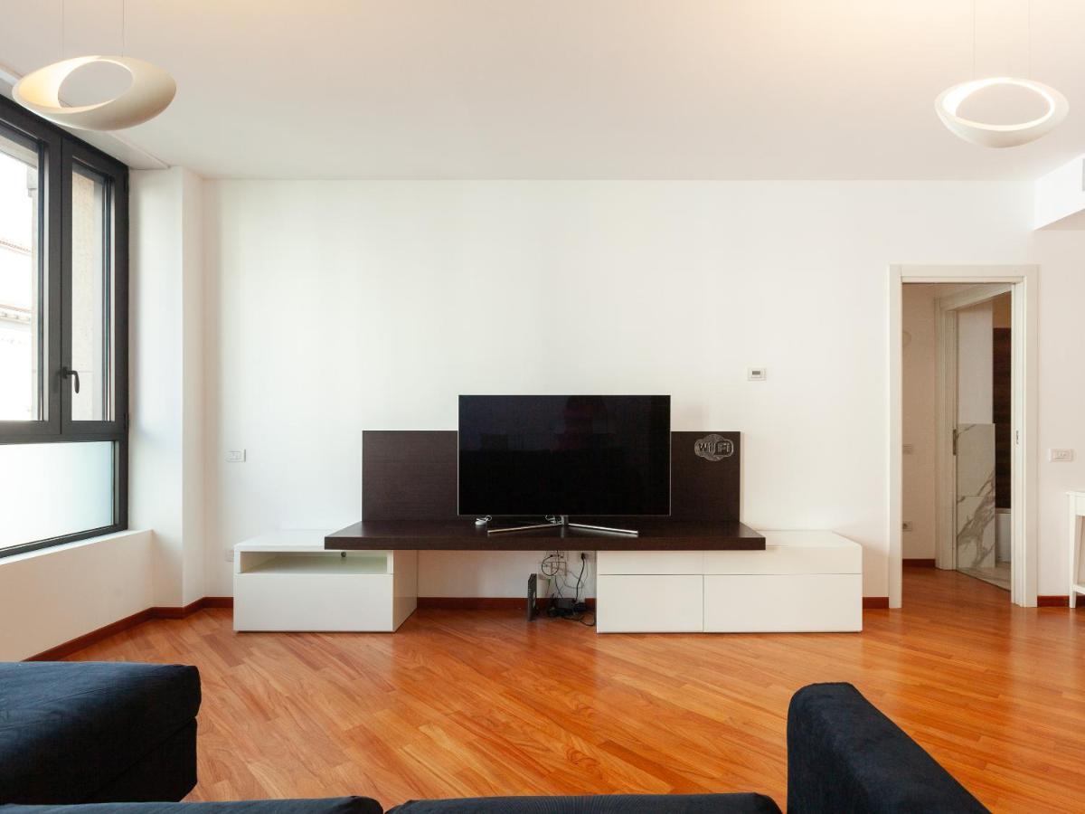 Easyhomes-Madonnina View Milano Exterior foto