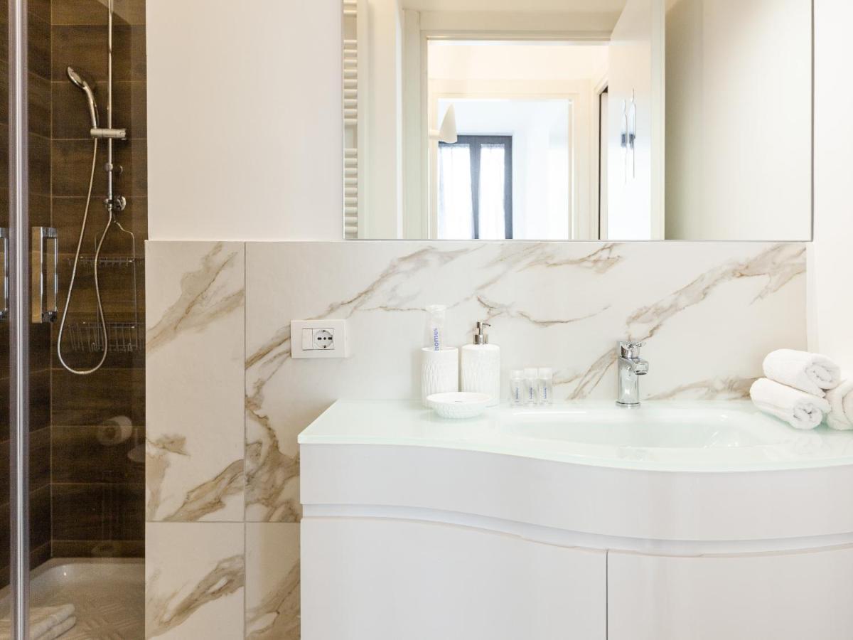 Easyhomes-Madonnina View Milano Exterior foto